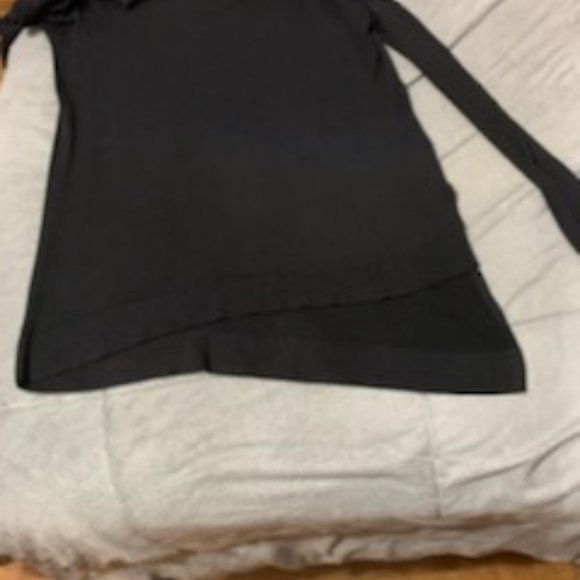Express Asymetrical Tunic Sweater - Picture 9 of 14
